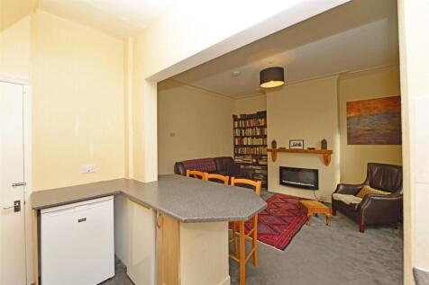 OPEN PLAN LIVING: