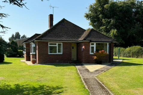 Bungalow with 0.4 Acres Garden
