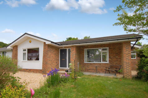 High-quality, detached bungalow in Rusper.