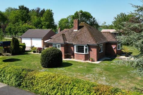 Homestead Farm 4.5 Acres, Two Dwellings &amp; Outbuil