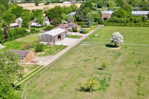 Homestead Farm 4.5 Acres, Two Dwellings &amp; Outbuil