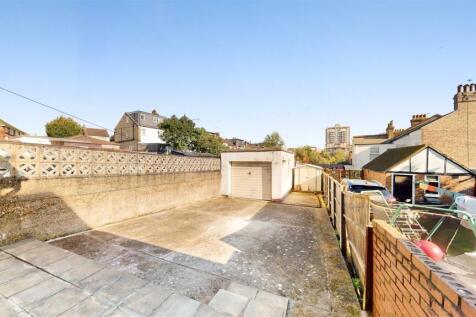 Rear garden.jpg