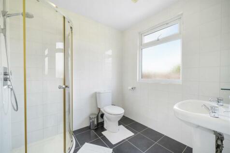 Ensuite.jpg