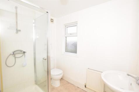 Bathroom-Loft copy.jpg