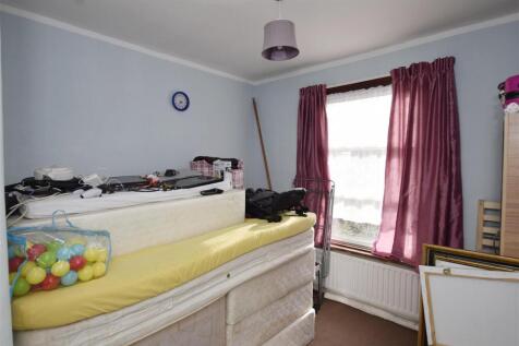 Bedroom 3.jpg