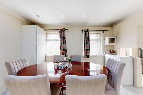 Dining area.jpg