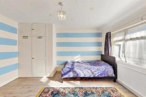 Bedroom 3.jpg