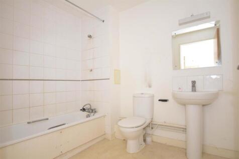 Bathroom copy.jpg