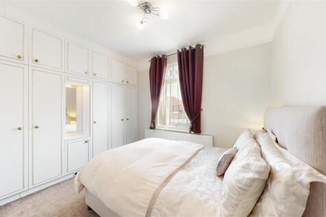 Bedroom 3.jpg