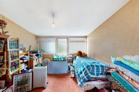 Bedroom 5.jpg
