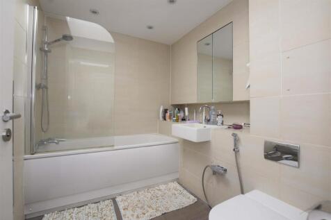 Bathroom.jpg