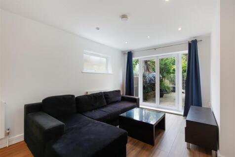 Flat 10, 25 Brook Avenue - HZYIQSbDQuPcIa3TBvL7.jp