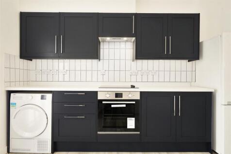 First Floor, 3 Tring Avenue - 0gCxjpeX88w2quHHuTfb