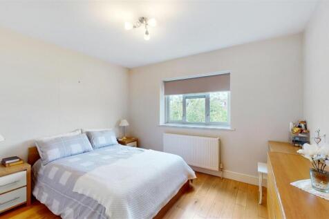 Bedroom.jpg