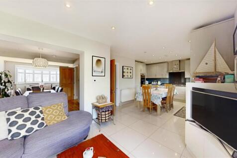 Kitchen/dining area.jpg