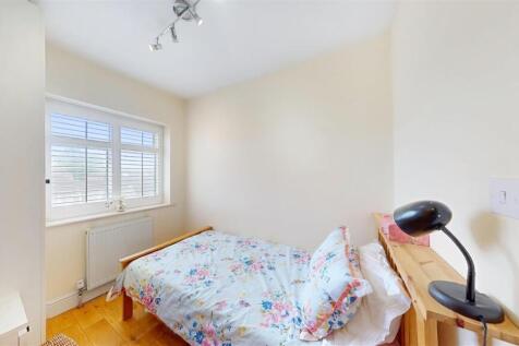 Bedroom.jpg