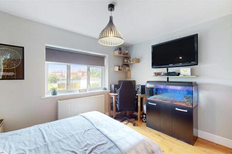 Bedroom.jpg