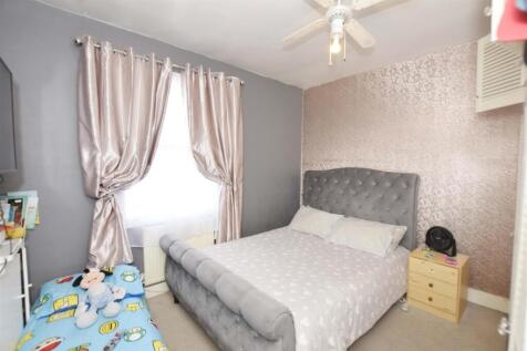 Bedroom 2.jpg