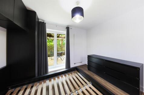 Flat 10, 25 Brook Avenue - 7wF1keWFfGGLsFJynObr.jp