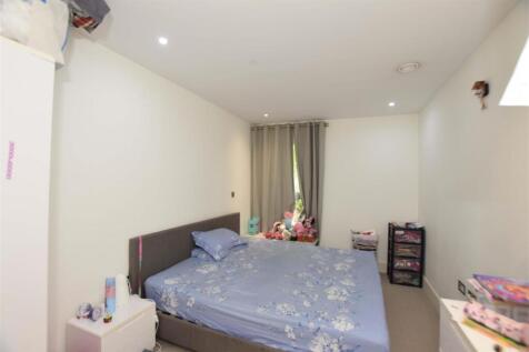 Bedroom 2.jpg