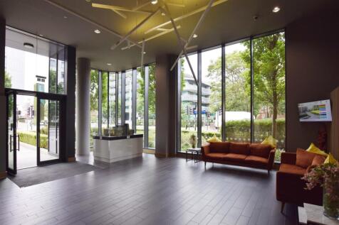 Communal Entrance Lobby.jpg