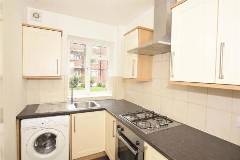 Kitchen copy.jpg