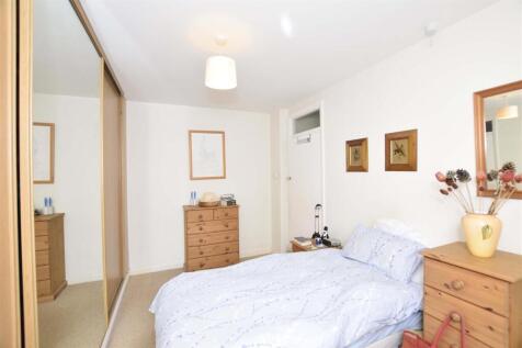 Bedroom.jpg