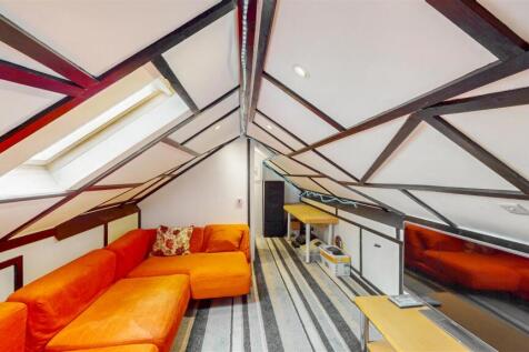 Loft Room.jpg