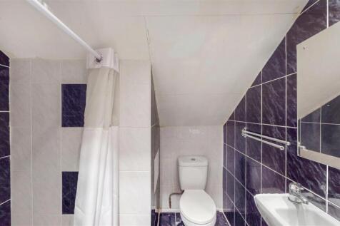 Shower room- Loft.jpg