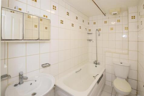 Bathroom copy.jpg