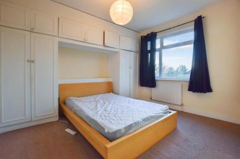 Bedroom.jpg