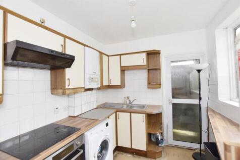 Kitchen. copy.jpg