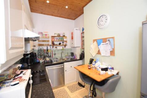 Kitchen. copy.jpg