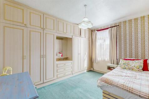 Bedroom.jpg