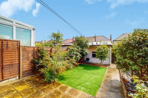 Rear garden.jpg