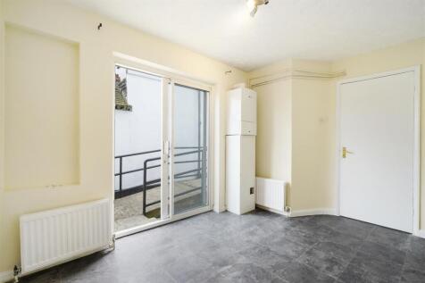 76 Wembley Hill Road - F4U7Gbh5fR8pkjwE6310.jpg