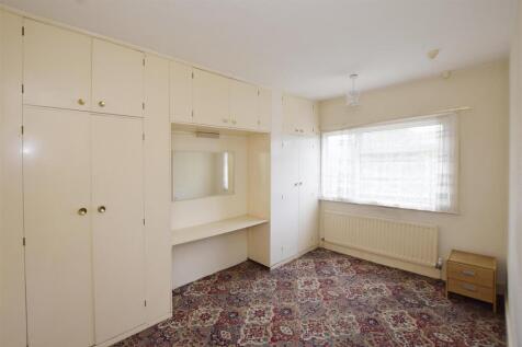 Bedroom 2.jpg