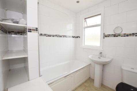 Bathroom.jpg