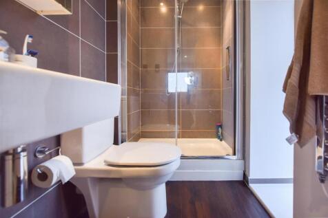 Bathroom.jpg