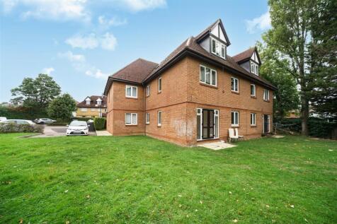 Flat 13, The Gables - 1EgB3Pk4hrmdFkW34Rro.jpg