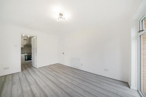 Flat 13, The Gables - fXe3N6WpWP5yKIKp1B3N.jpg