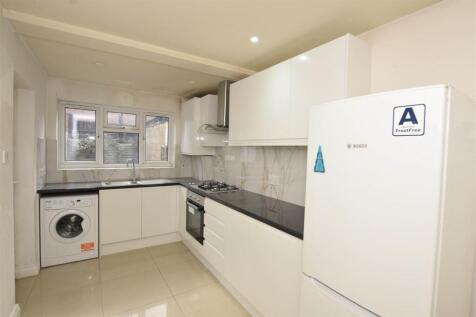 Kitchen copy.jpg