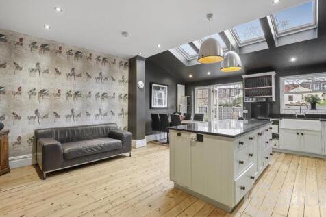 Property Image 12