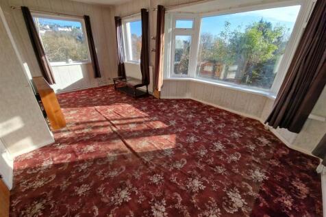 Sitting Dining Room.jpg