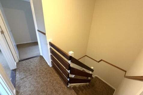 Stairs/Landing