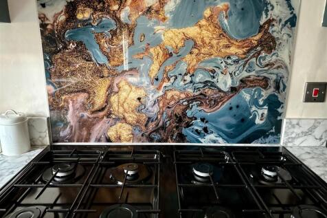 018 Kitchen 4.jpg