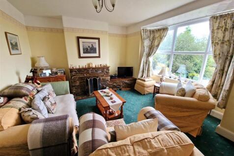 Sitting Room.jpg