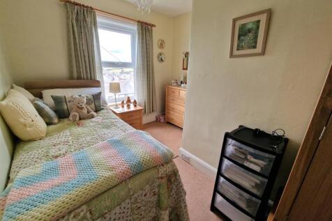 Bedroom 3.jpg