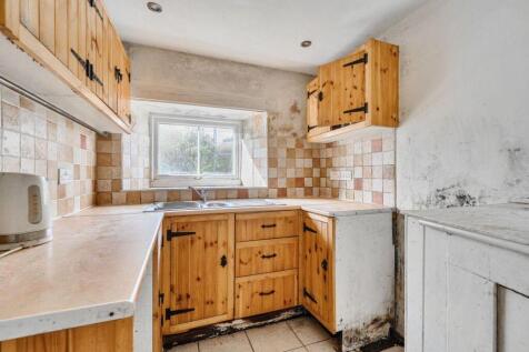 New House Kitchen.jpg