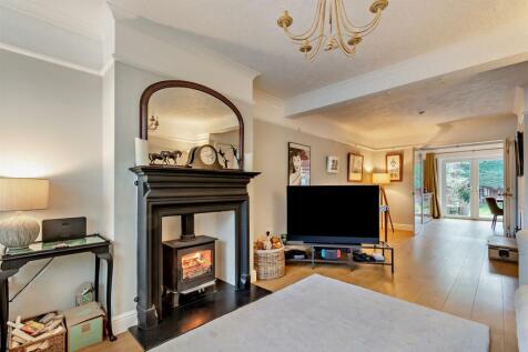 8587346-interior16-800.jpg